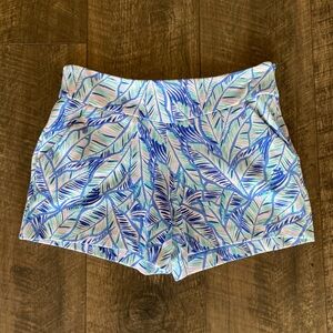 Lilly Pulitzer stretch shorts size 0